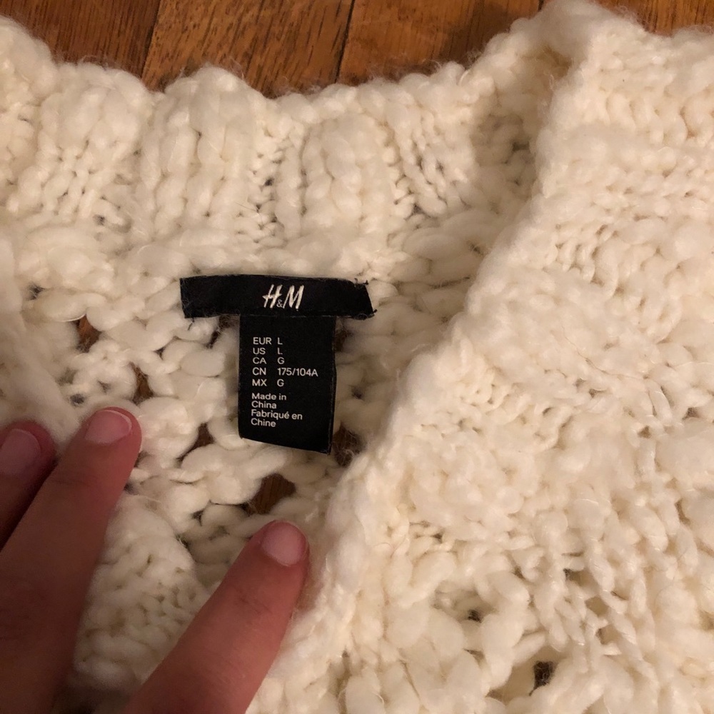 Cropped sweater - Picture 3 of 3